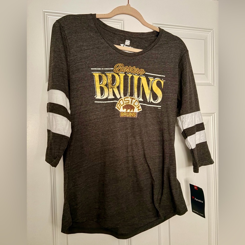 Fanatics Boston Bruins Women’s Long Sleeve Tee NWT